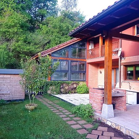 La Casa Malvarrosa Ampuero Bagian luar foto