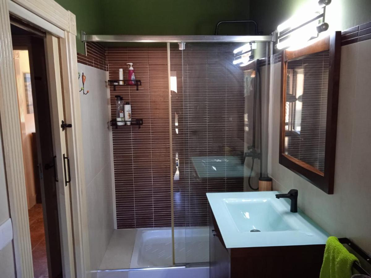La Casa Malvarrosa Ampuero Bagian luar foto
