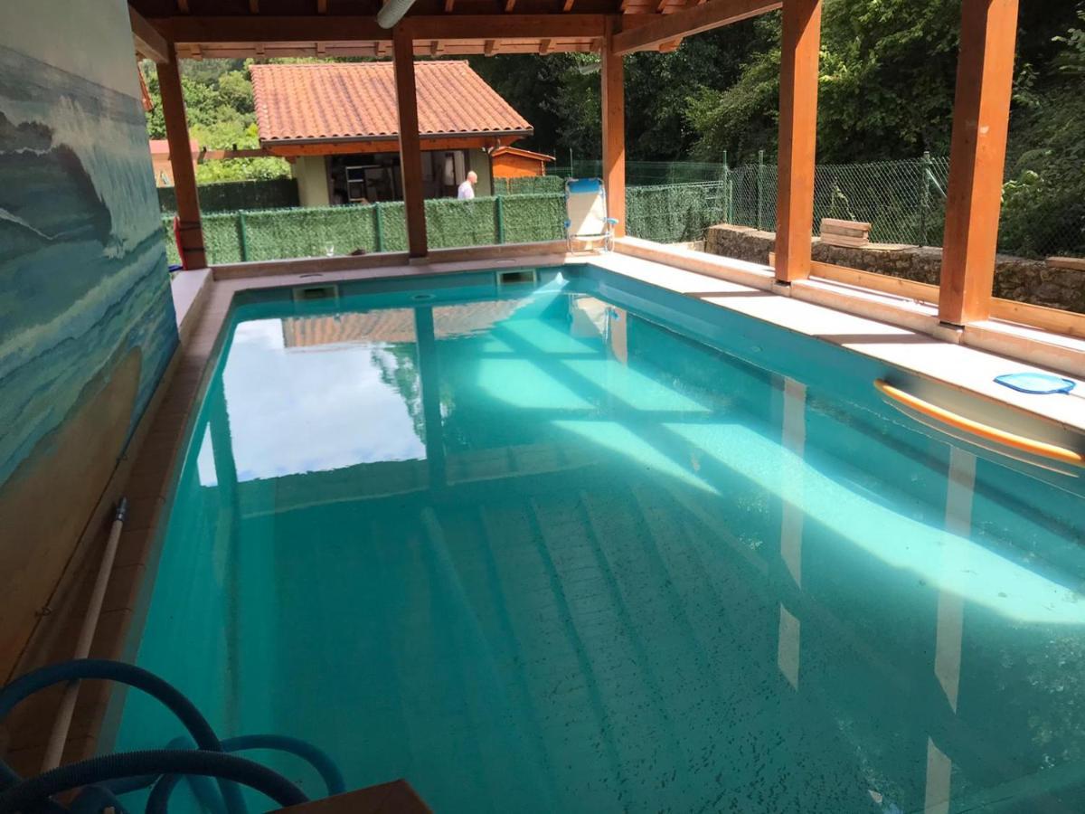 La Casa Malvarrosa Ampuero Bagian luar foto