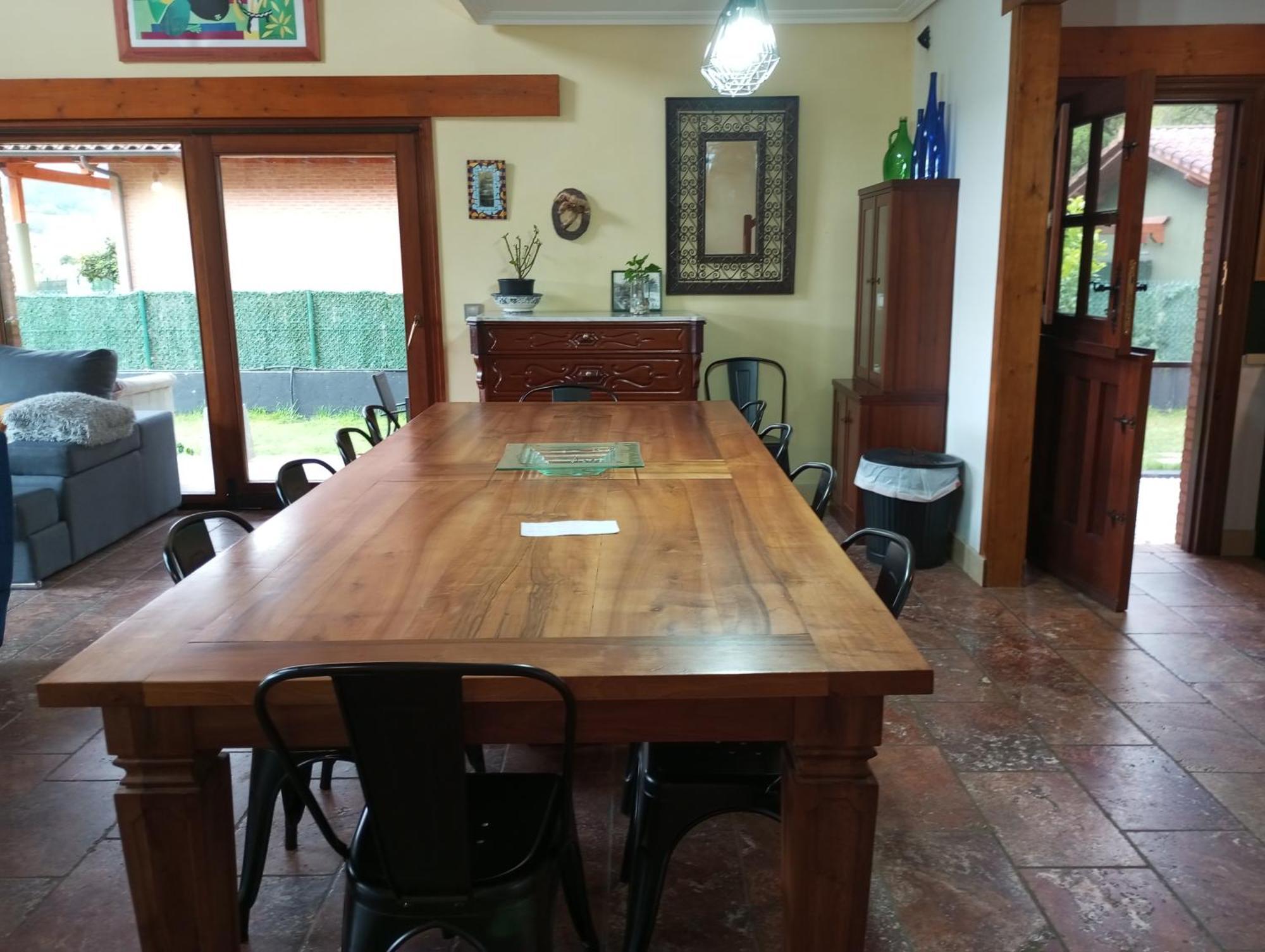 La Casa Malvarrosa Ampuero Bagian luar foto