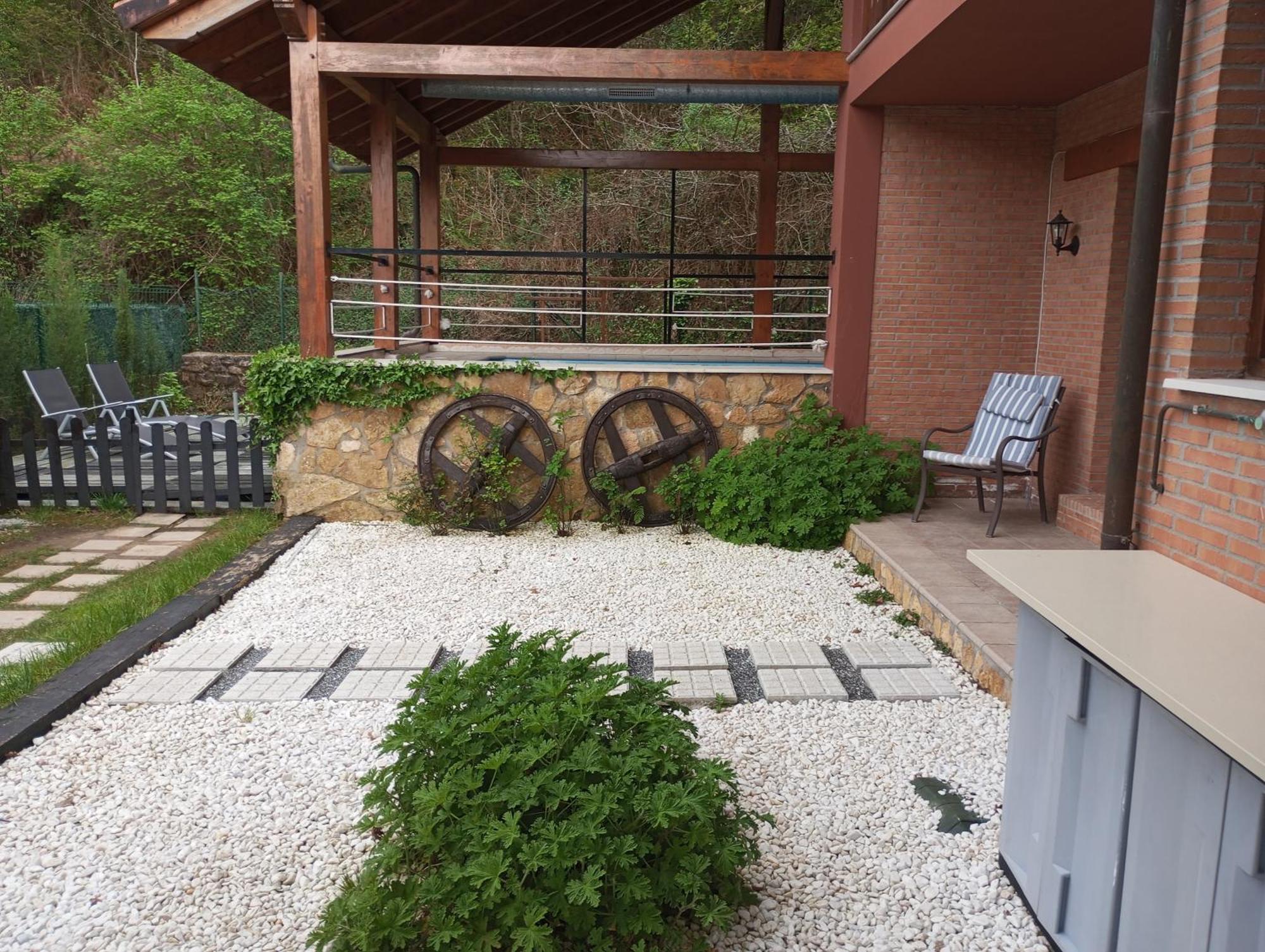 La Casa Malvarrosa Ampuero Bagian luar foto