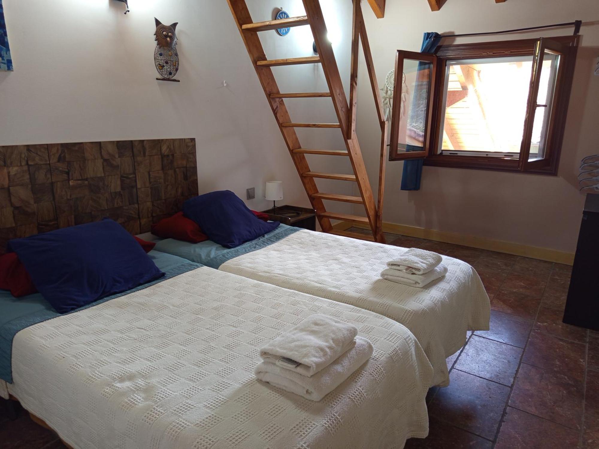 La Casa Malvarrosa Ampuero Bagian luar foto